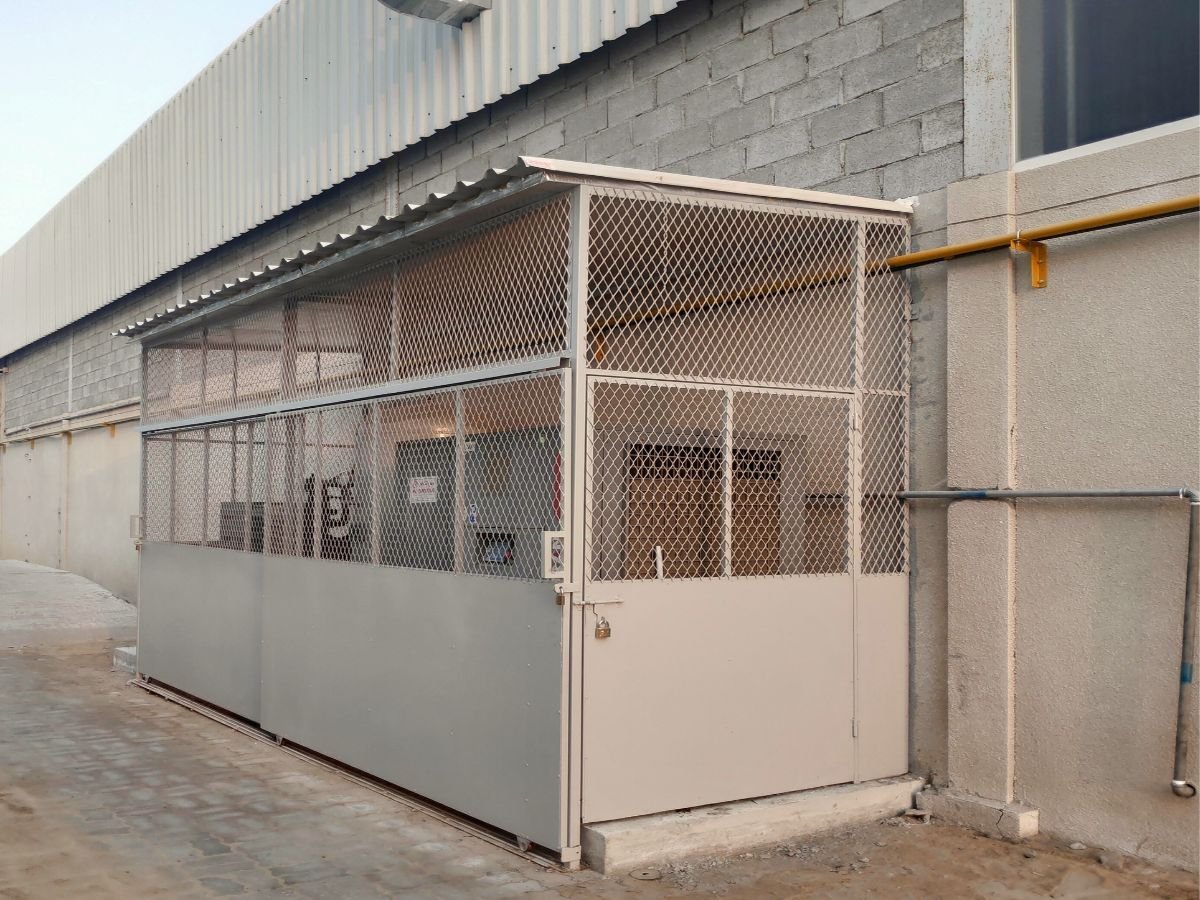 TransformationSafetyCage (4)