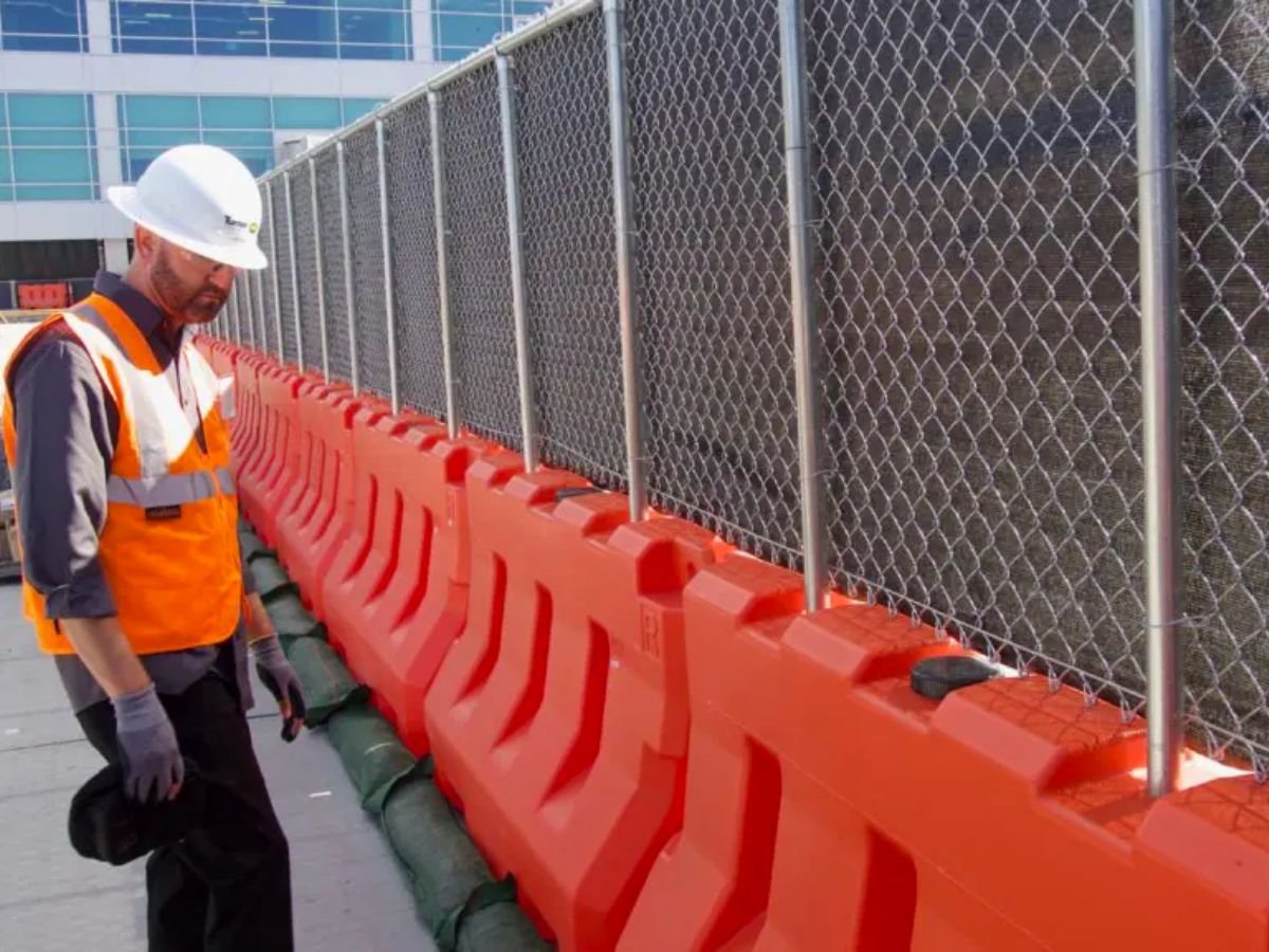 Construction Site Fence (3)
